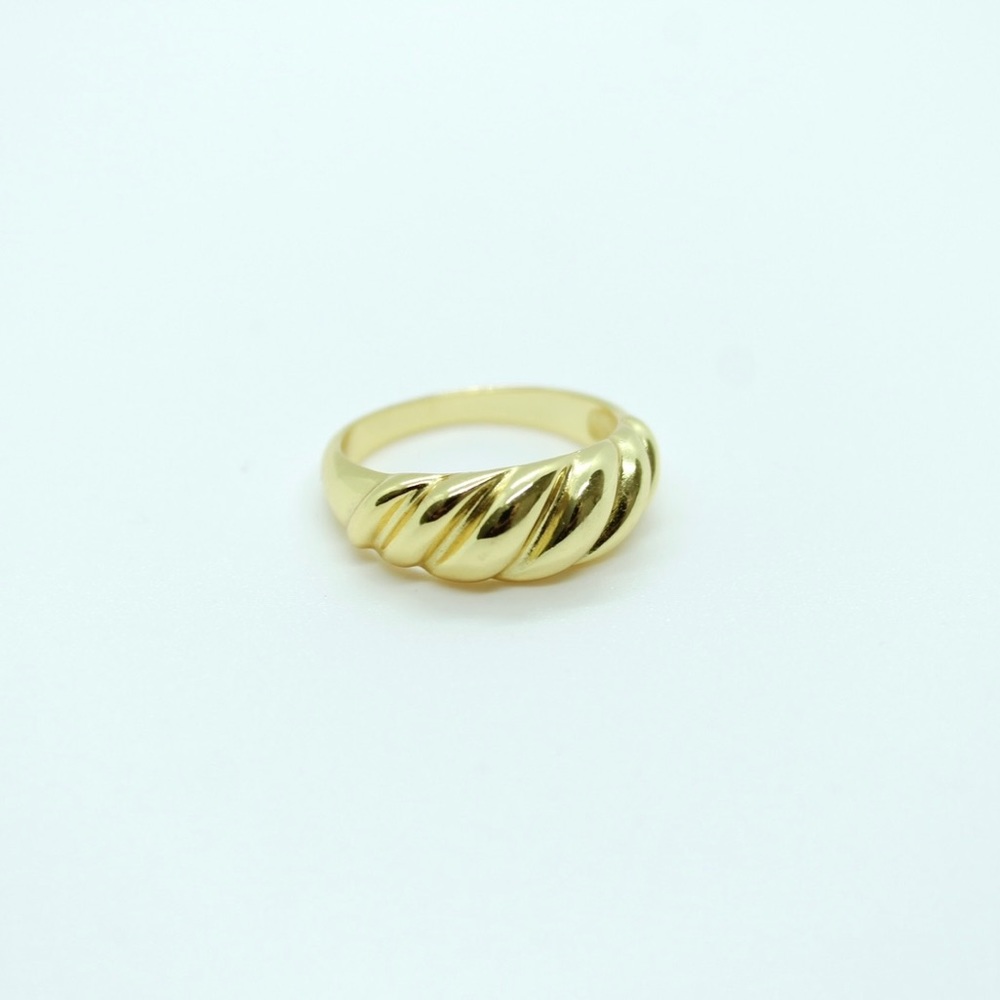 Gold Croissant Dome Ring